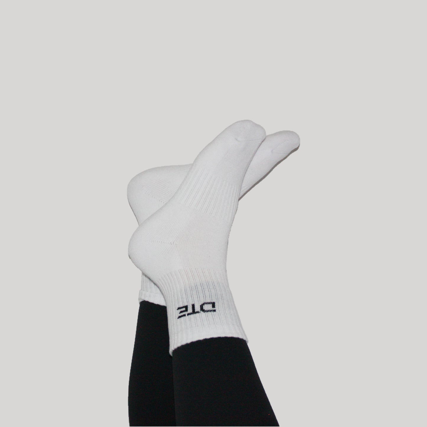 DTE Quarter Socks - White