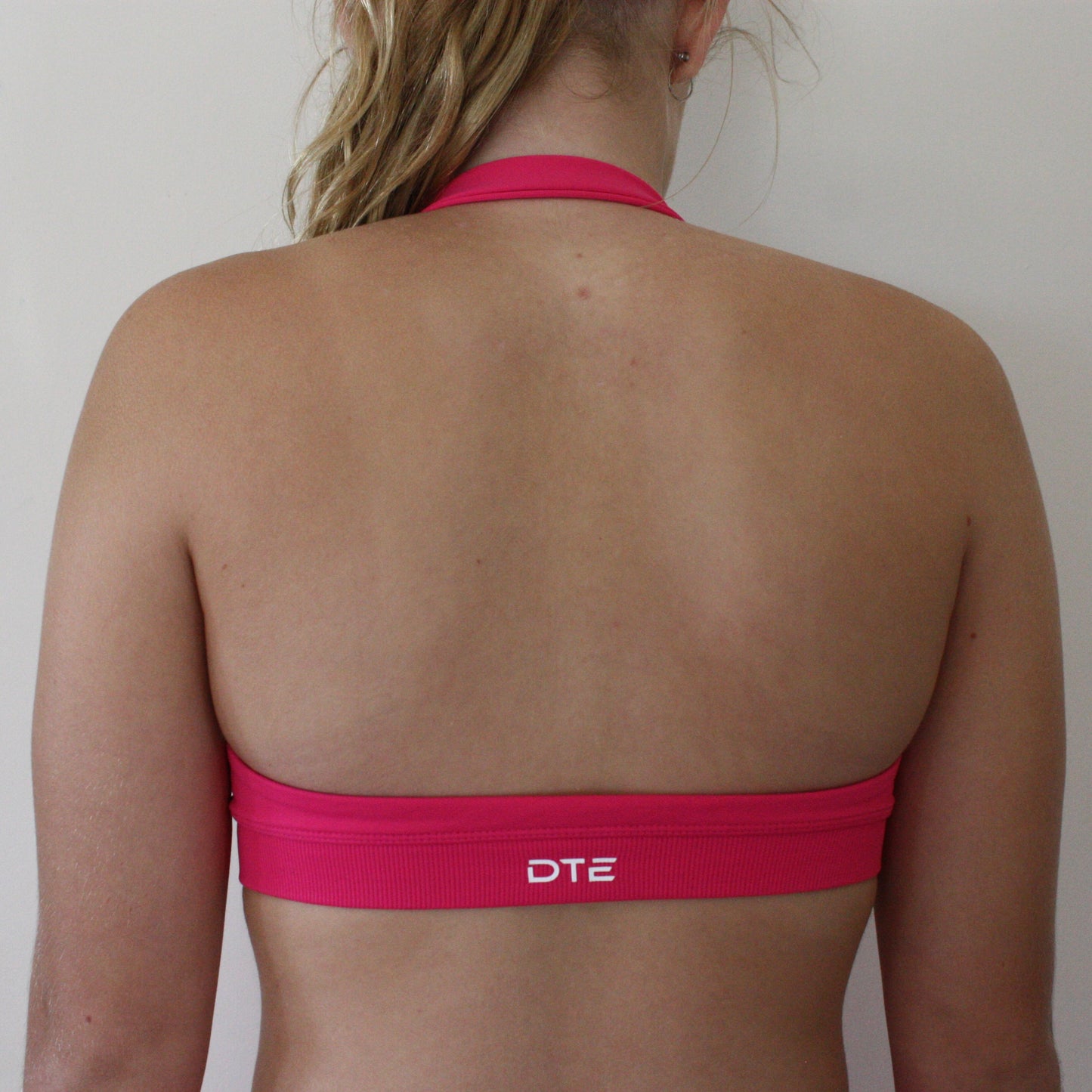Impact Contour Crop - Hot Pink