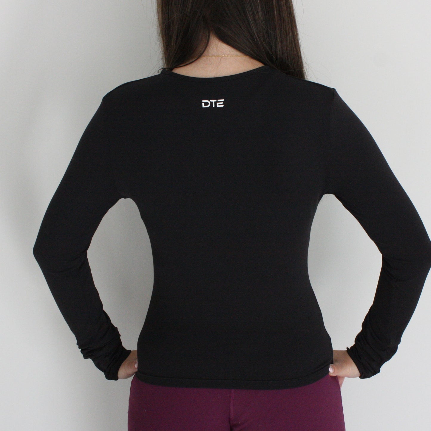 Essential Lite Long Sleeve - Black