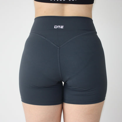 Luxe Shorts 5” - Navy
