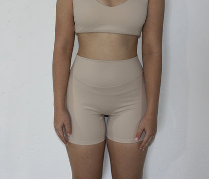 Luxe Shorts 5” - apricot