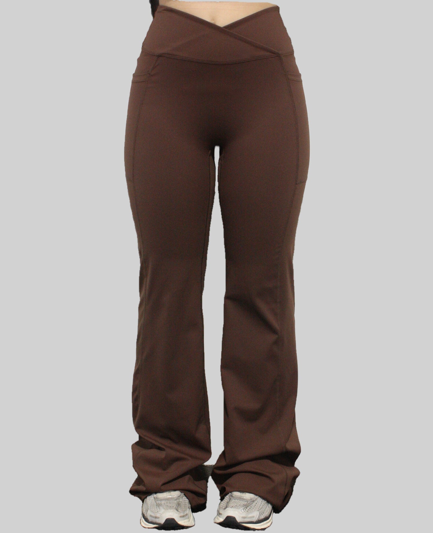 Essential Pocket V Front Flares - Brown