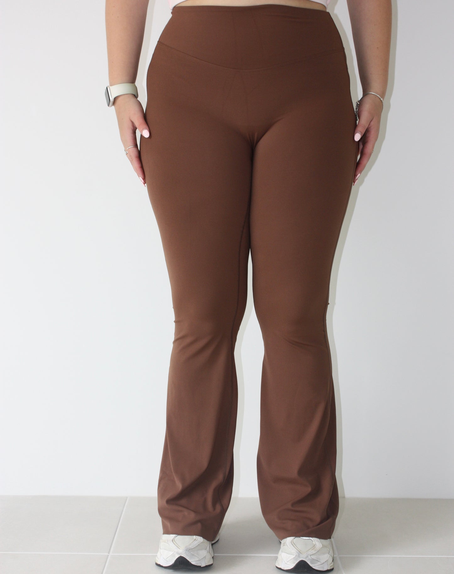 Essential Flares - Brown