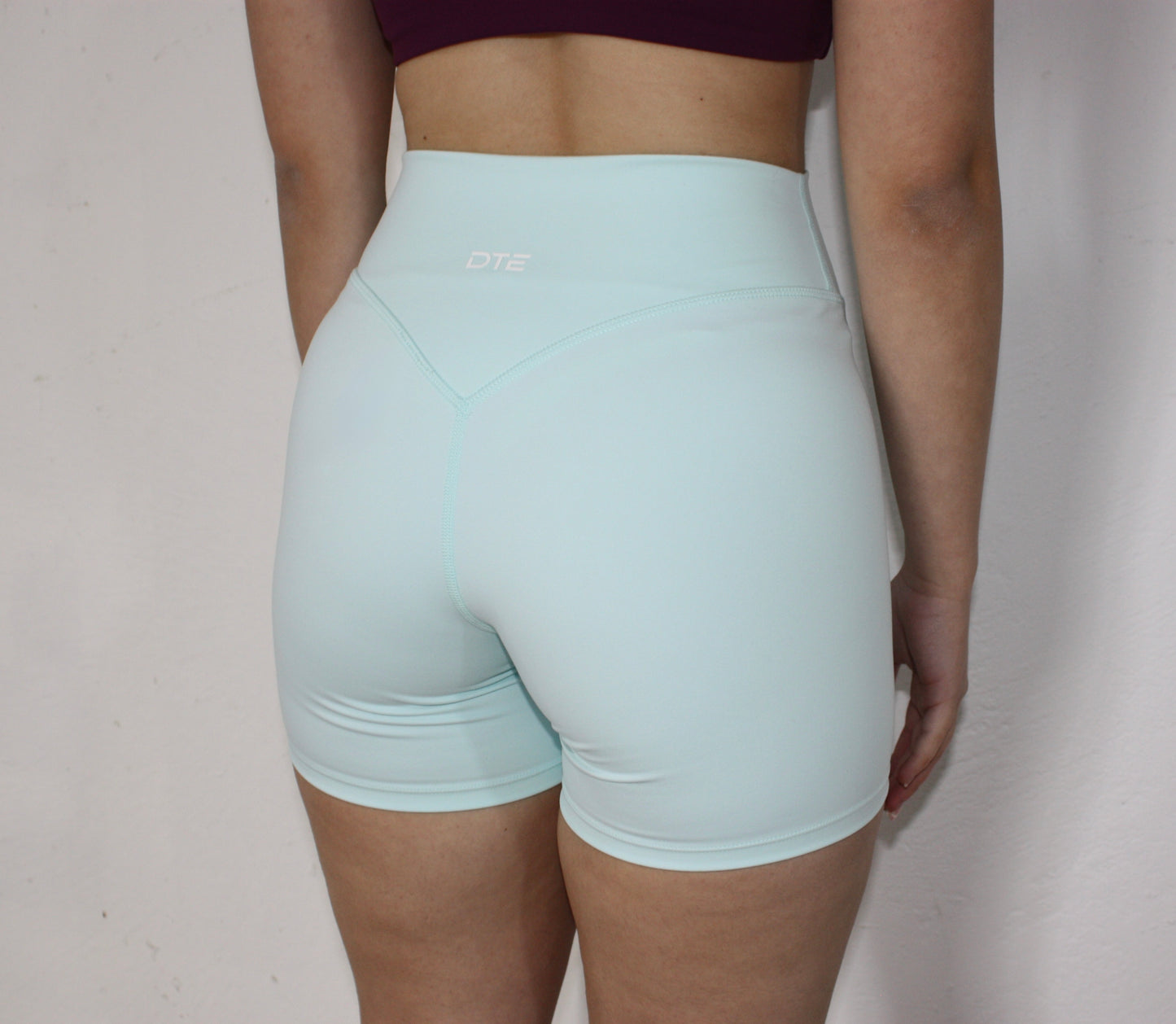 Luxe Shorts 5” - Baby Blue