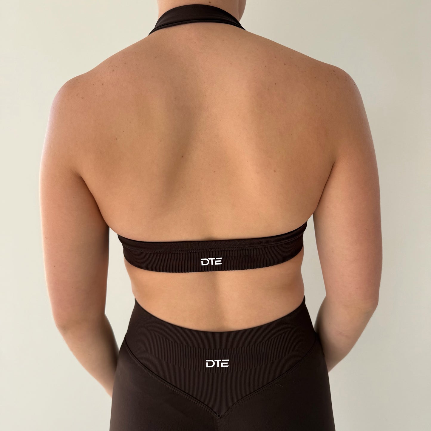 Impact Contour Crop - Deep Chocolate