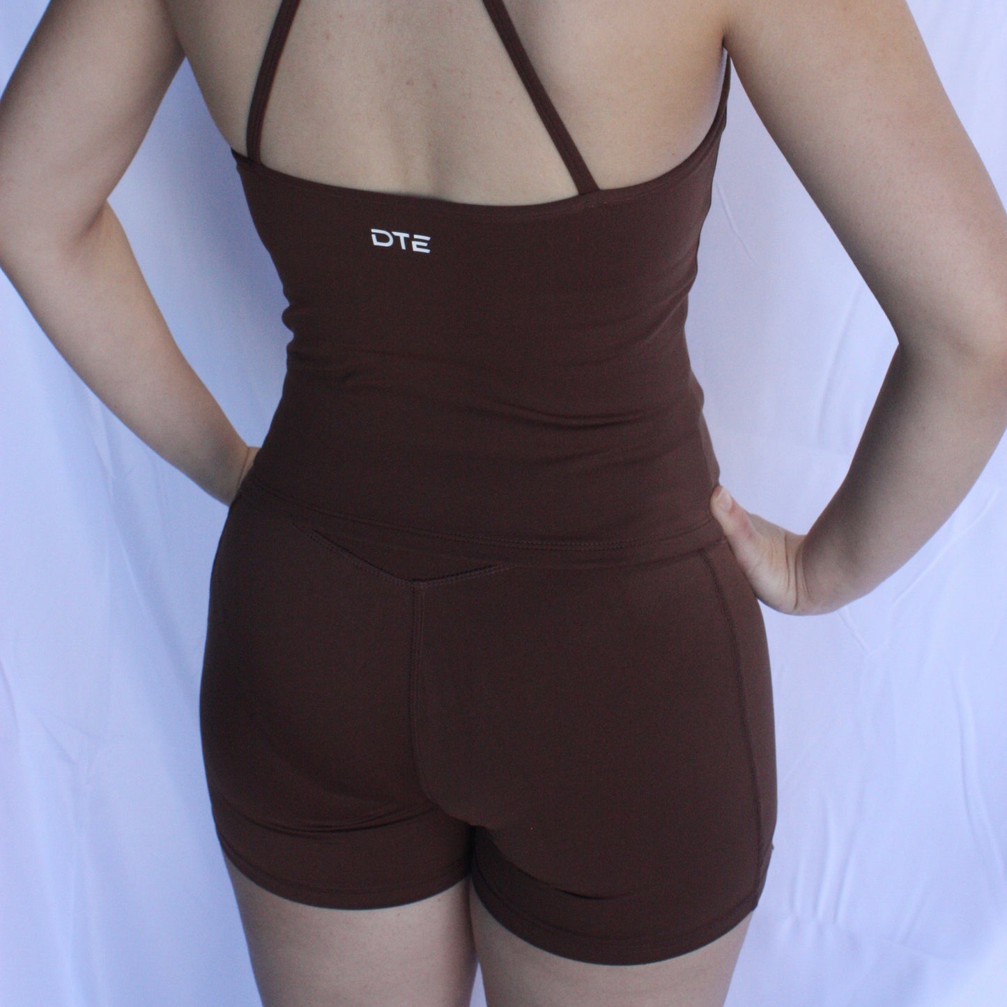 Essential Pocket Shorts - Brown