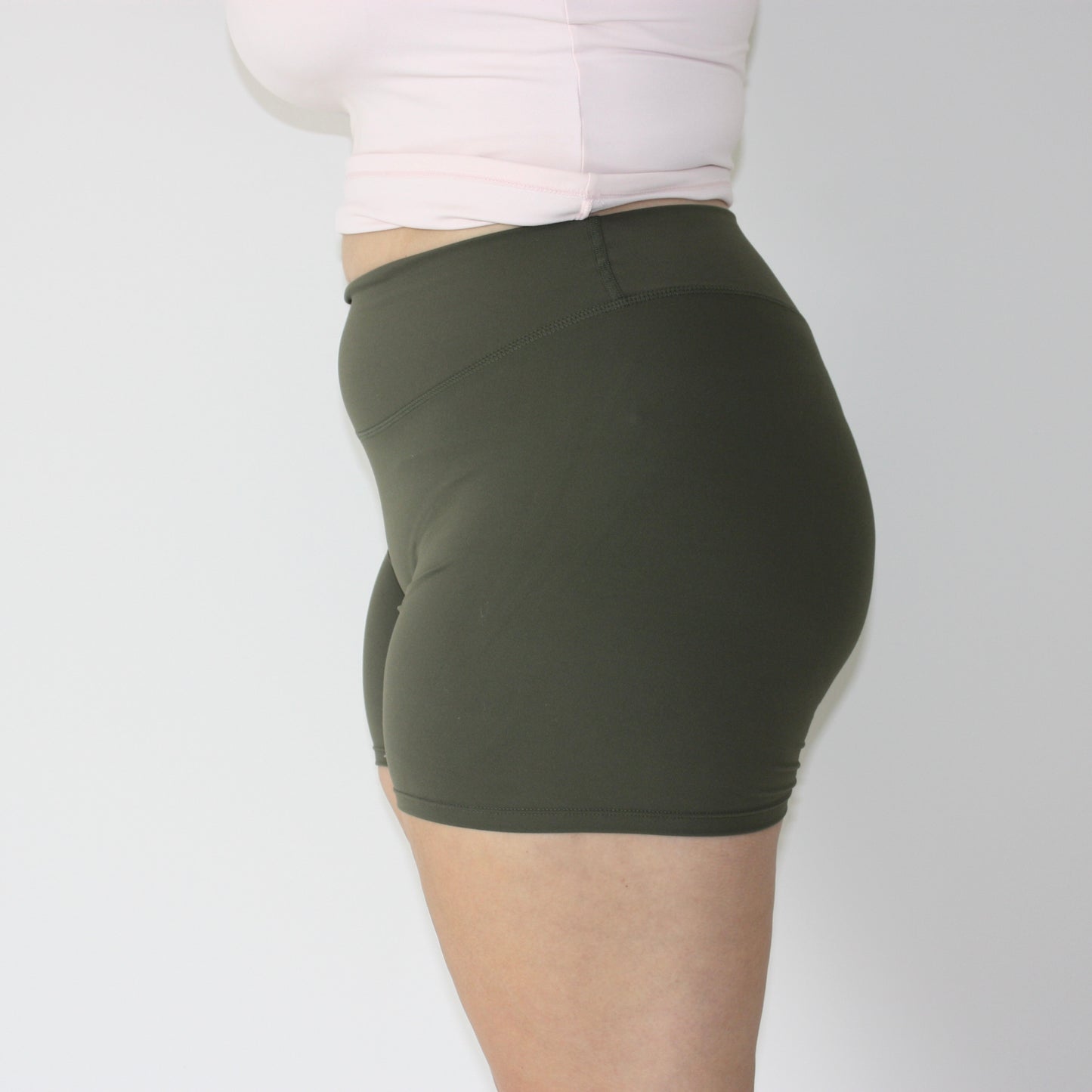 Luxe shorts 5” - Olive