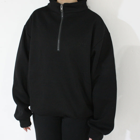 Everyday Quarter Zip Jumper - Black